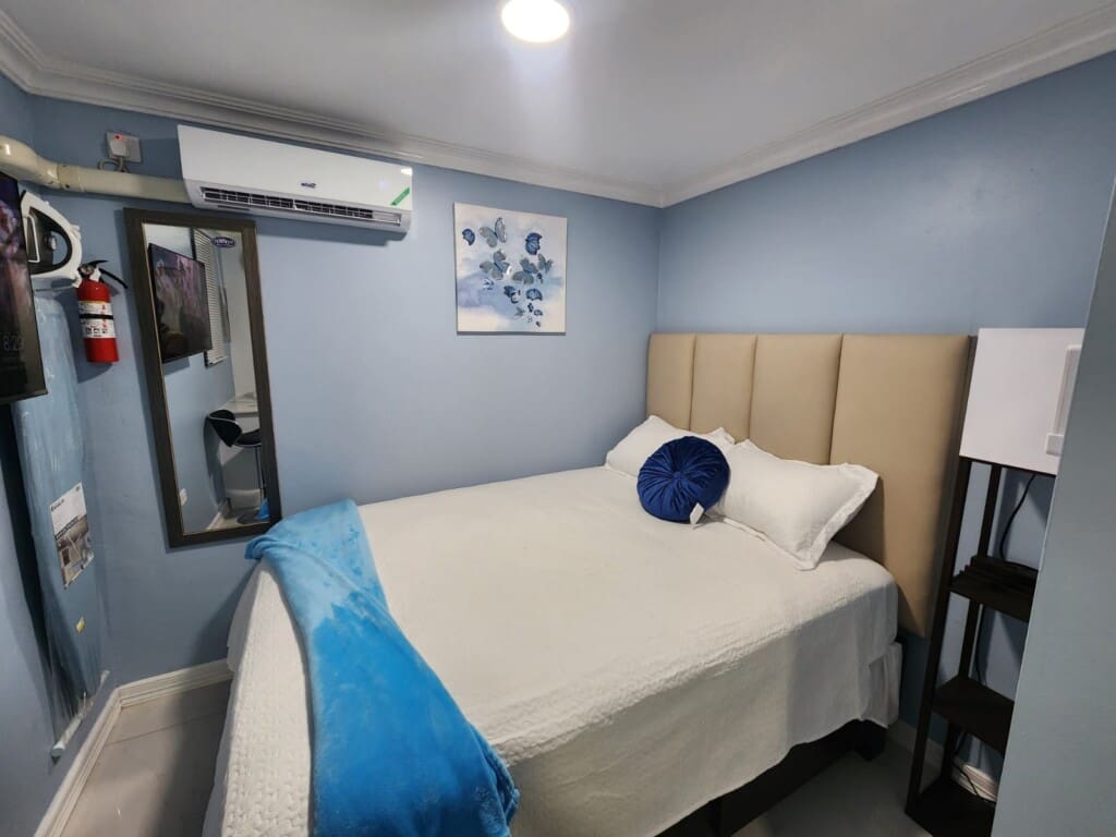2e5ec63b f08c 41a4 b2ab 27dc85f188e5.jpg